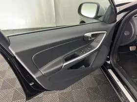 Volvo V60 thumbnail 22
