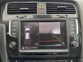 Volkswagen Golf thumbnail 15