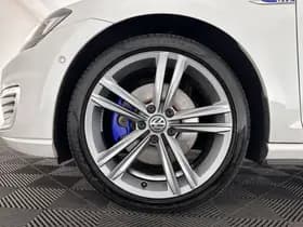 Volkswagen Golf thumbnail 26