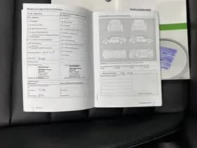 Volkswagen Golf thumbnail 35