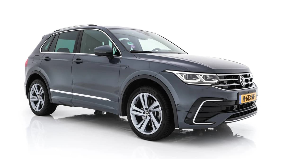 Volkswagen Tiguan — foto 1