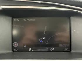 Volvo V40 thumbnail 13