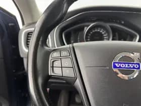 Volvo V40 thumbnail 18