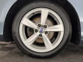 Volvo V40 thumbnail 22