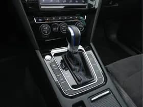 Volkswagen Passat thumbnail 13