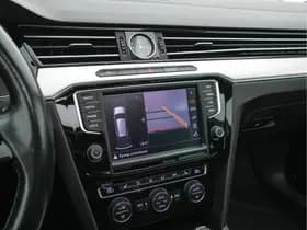 Volkswagen Passat thumbnail 16