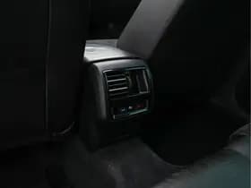Volkswagen Passat thumbnail 23