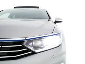 Volkswagen Passat thumbnail 31