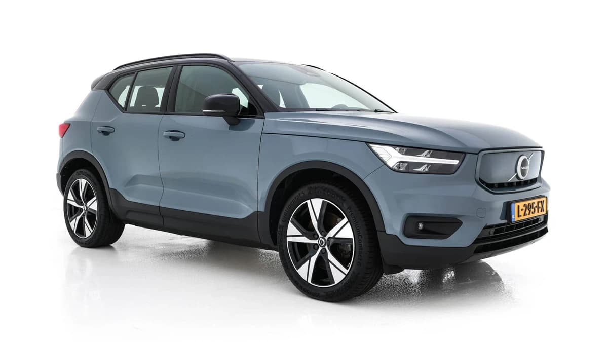 Volvo Xc40 — foto 1