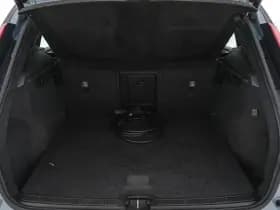 Volvo Xc40 thumbnail 11