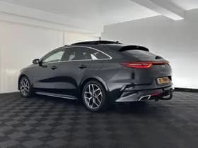 Kia Proceed thumbnail 5