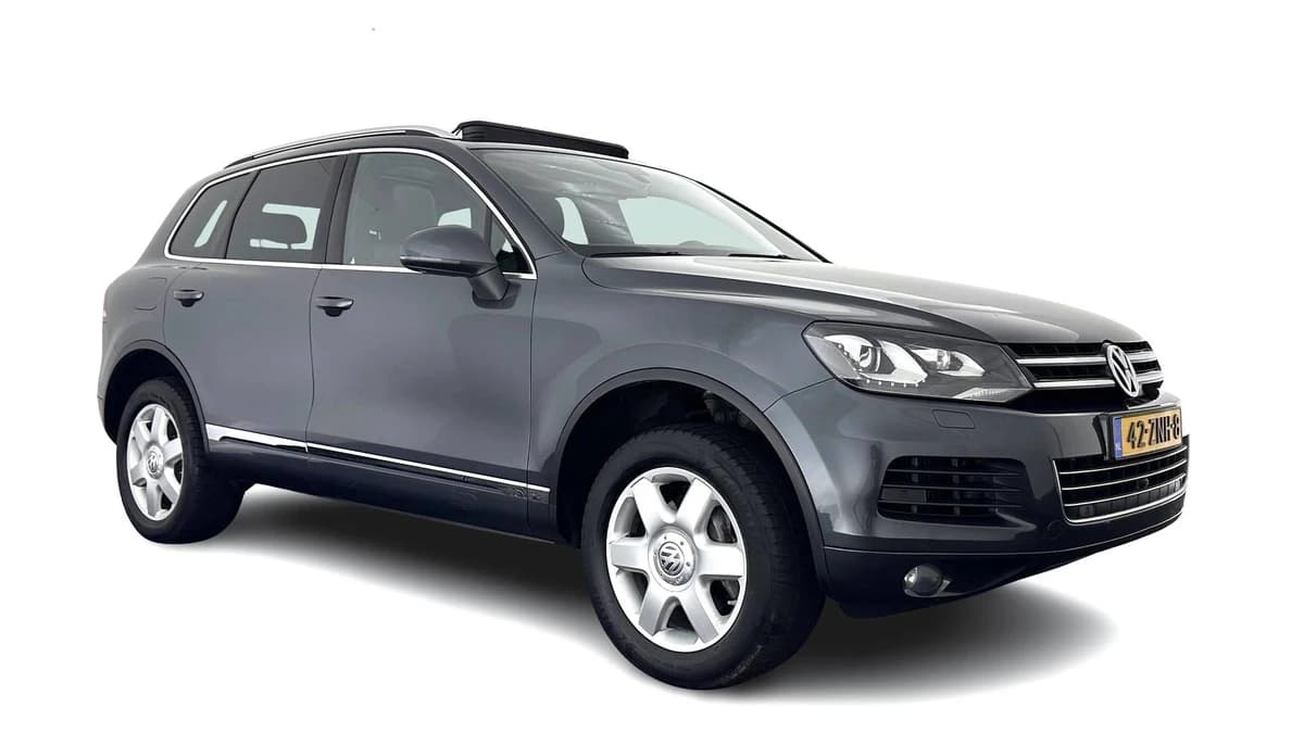 Volkswagen Touareg — foto 1