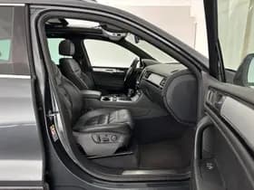 Volkswagen Touareg thumbnail 13