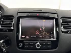 Volkswagen Touareg thumbnail 14