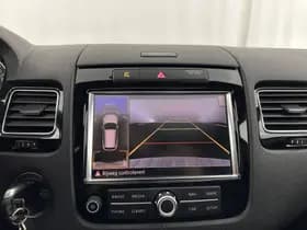 Volkswagen Touareg thumbnail 15