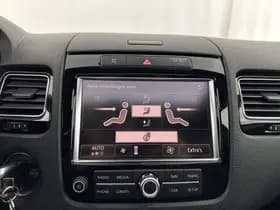 Volkswagen Touareg thumbnail 17