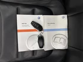 Volkswagen Touareg thumbnail 30