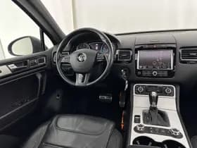 Volkswagen Touareg thumbnail 9