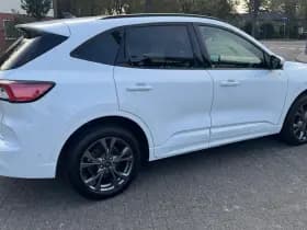 Ford Kuga 2.5 PHEV ST-Line X | Winter Pack | Driver Assistance Pack thumbnail 4