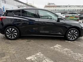 Ford Focus 1.0 EcoBoost Hybrid Titanium Style | Winter Pack | Parking Pack thumbnail 3