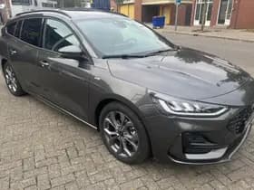 Ford Focus Wagon 1.0 EcoBoost Hybrid ST Line | Winter Pack thumbnail 4