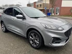 Ford Kuga 2.5 PHEV ST-Line | Winter Pack thumbnail 3