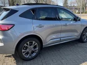 Ford Kuga 2.5 PHEV ST-Line X | Panoramadak | HU | Trekhaak | Winter Pack thumbnail 3