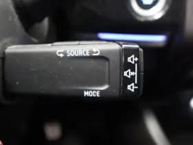 Renault Arkana 1.6 E-Tech Hybride 145 RS Line thumbnail 26