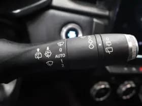 Renault Captur 1.6 ET PH 160 Intens thumbnail 14