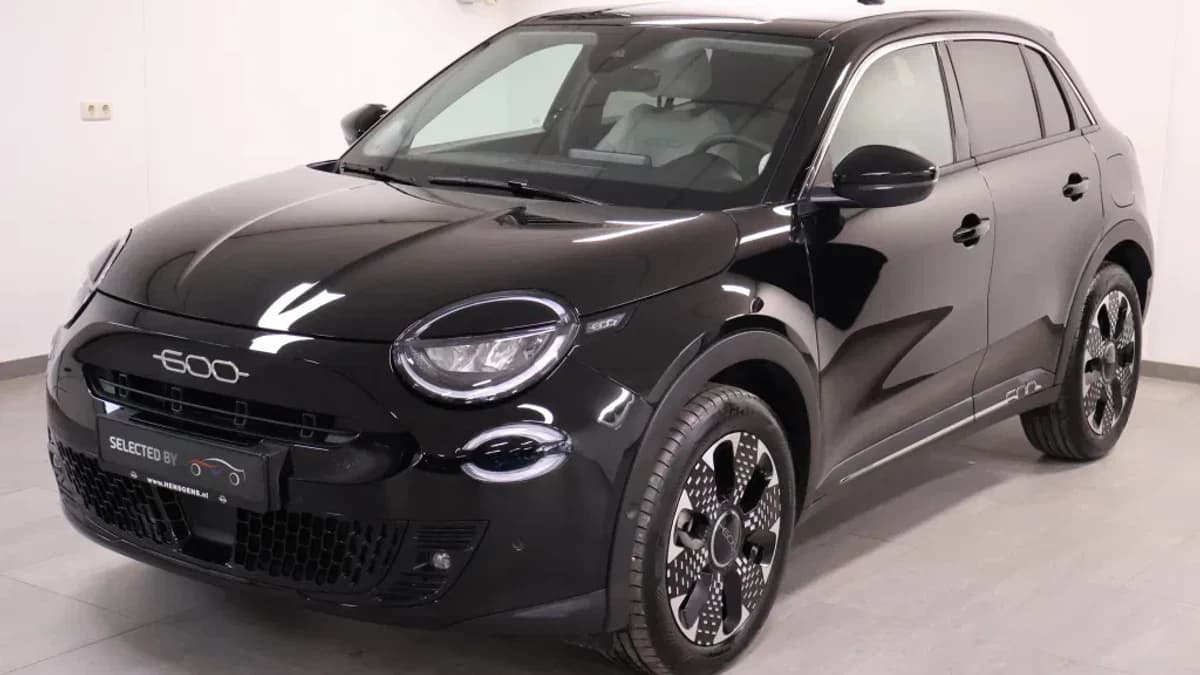 Fiat 600 1.2 Hybrid La Prima | Automaat | Luxe — foto 1