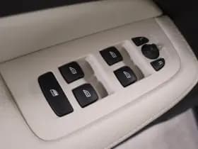 Volvo V60 2.0 T5 Momentum thumbnail 18