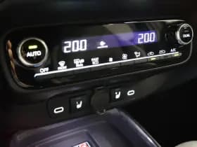 Toyota Aygo X Hybrid 115 GR Sport | MY26 | €1.250 Voordeel thumbnail 28