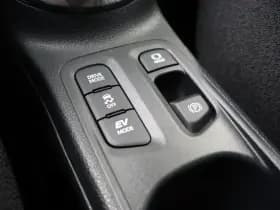 Toyota Aygo X Hybrid 115 GR Sport | MY26 | €1.250 Voordeel thumbnail 31