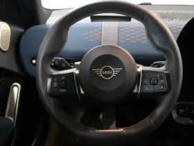 MINI Mini Aceman E Favoured L 42.5 kWh thumbnail 15