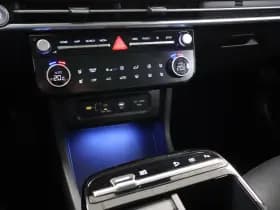 Hyundai Tucson 1.6 T-GDI HEV Premium Sky thumbnail 37