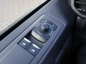 Ford E-Transit Custom 340 L2H1 Sport 64 kWh | 2x Schuifdeur | 19 inch thumbnail 16