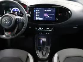 Toyota Aygo X Hybrid 115 GR Sport | MY26 | €1.250 Voordeel thumbnail 6