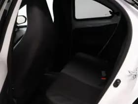 Toyota Aygo X Hybrid 115 GR Sport | MY26 | €1.250 Voordeel thumbnail 9