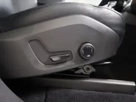 Volvo XC90 2.0 T5 AWD Momentum | Leder | Trekhaak thumbnail 14