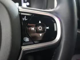 Volvo XC90 2.0 T5 AWD Momentum | Leder | Trekhaak thumbnail 22