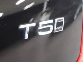 Volvo XC90 2.0 T5 AWD Momentum | Leder | Trekhaak thumbnail 42