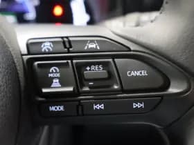 Toyota Yaris 1.5 Hybride 115 Dynamic | Comfort Pack | All Weather thumbnail 19