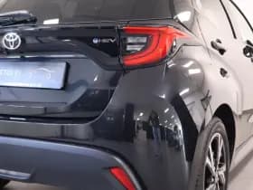 Toyota Yaris 1.5 Hybride 115 Dynamic | Comfort Pack | All Weather thumbnail 31