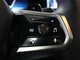 BMW 5 Serie 530e | M-Sport | Pano | 360 camera thumbnail 22