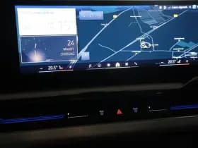 BMW 5 Serie 530e | M-Sport | Pano | 360 camera thumbnail 25