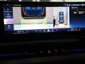 BMW 5 Serie 530e | M-Sport | Pano | 360 camera thumbnail 27