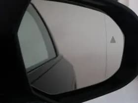 BMW 5 Serie 530e | M-Sport | Pano | 360 camera thumbnail 37