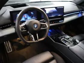 BMW 5 Serie 530e | M-Sport | Pano | 360 camera thumbnail 6