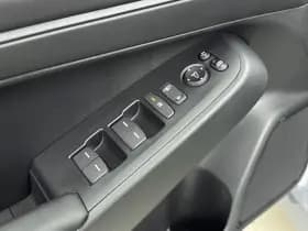 Honda HR-V 1 5 e hev elegance thumbnail 22