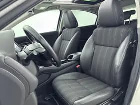 Honda HR-V 1 5 i vtec executive aut thumbnail 9